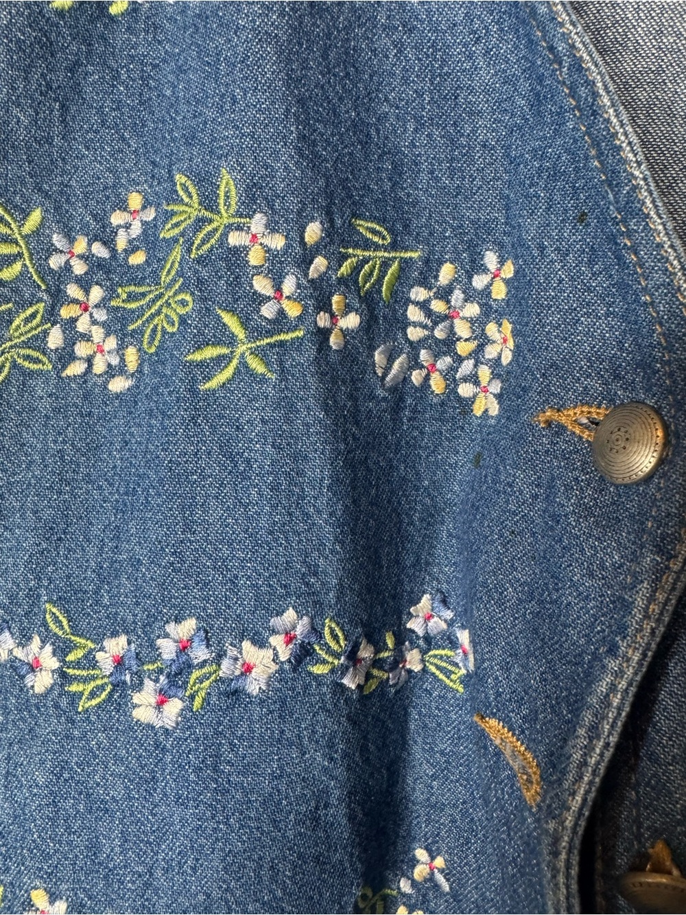 LizWear Embroidered Denim Vest - Blue - Picture 3 of 6